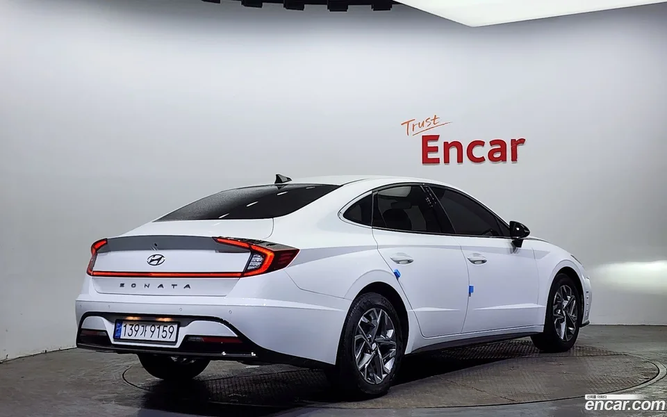 Hyundai Sonata 2.0 2022 — миниатюра 2