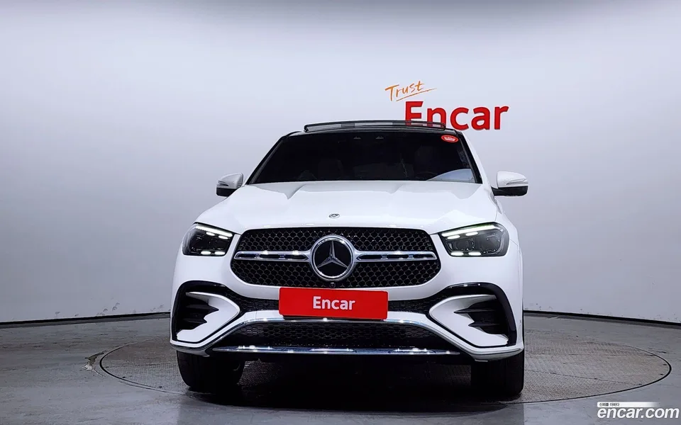 Mercedes-Benz GLE-Class GLE450d 4MATIC 2023 — миниатюра 3