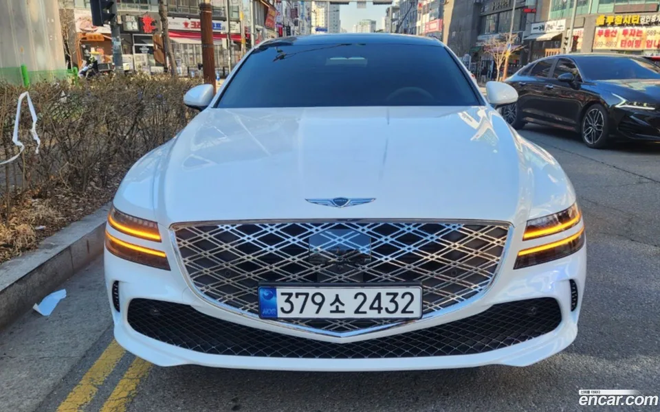 Genesis G80 2.5 2WD 2025 — фото 1, купить с доставкой в Москву