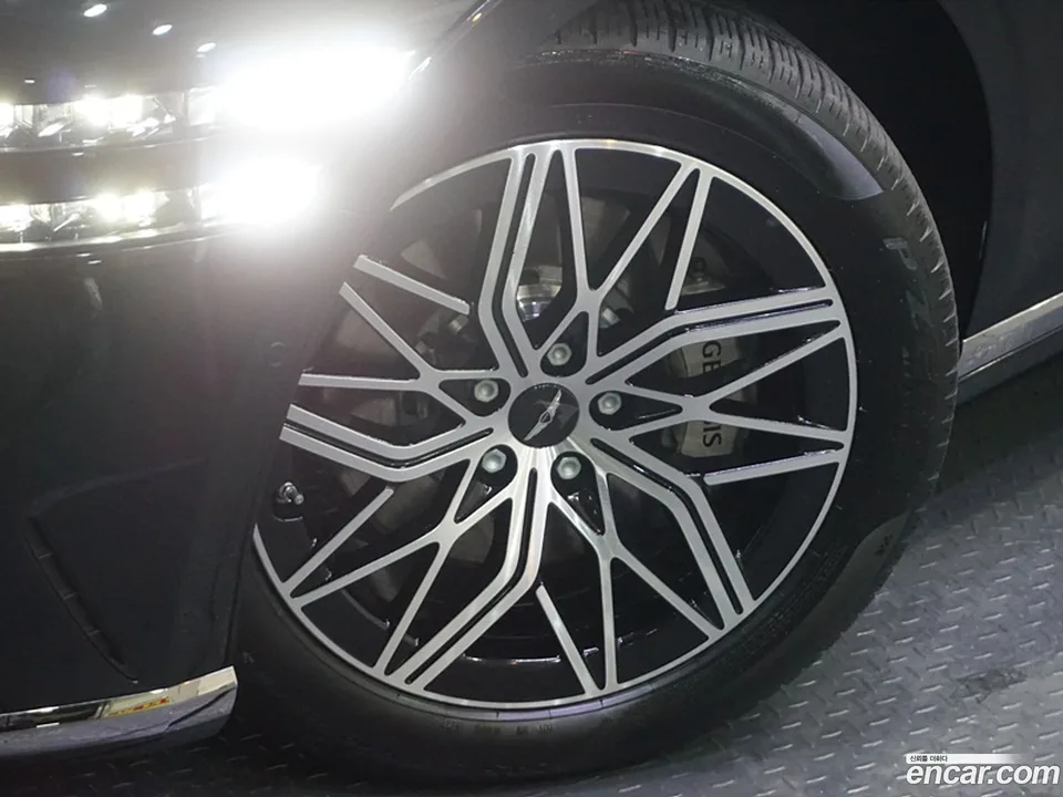 Genesis G90 3.5 AWD 2023 — миниатюра 5