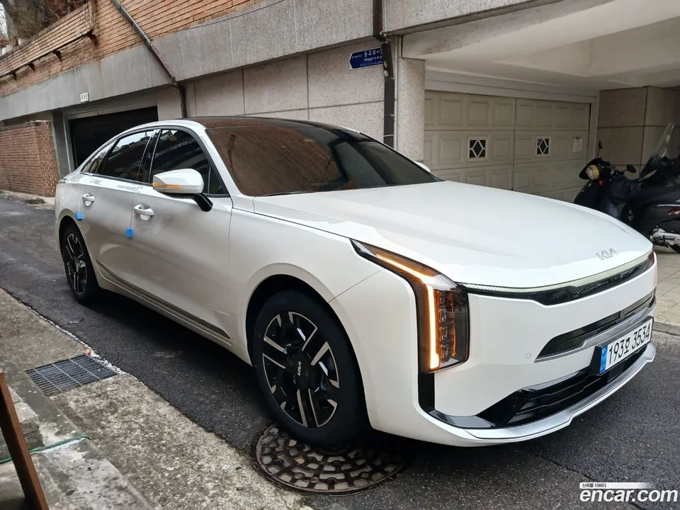Kia K8 Hybrid 2025 — миниатюра 2