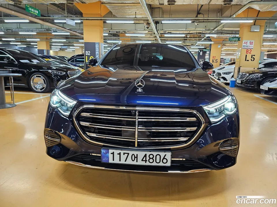 Mercedes-Benz E-Class E300 4MATIC 2024 — миниатюра 2