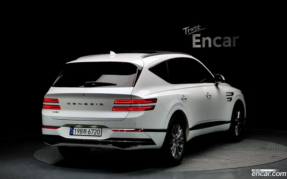 Genesis GV80 2.5T 2WD 2024 — миниатюра 2
