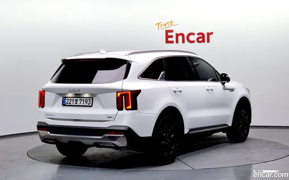 Kia Sorento HEV 1.6 2WD 2024 — миниатюра 2