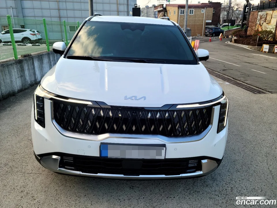 Kia Carnival 9 2025 — миниатюра 3