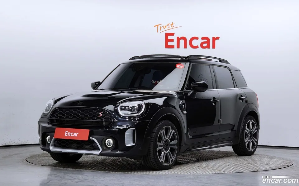 MINI Cooper S Countryman ALL4 2023 — фото 1, купить с доставкой в Москву