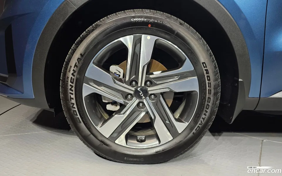 Kia Sorento HEV 1.6 2WD 2023 — миниатюра 5