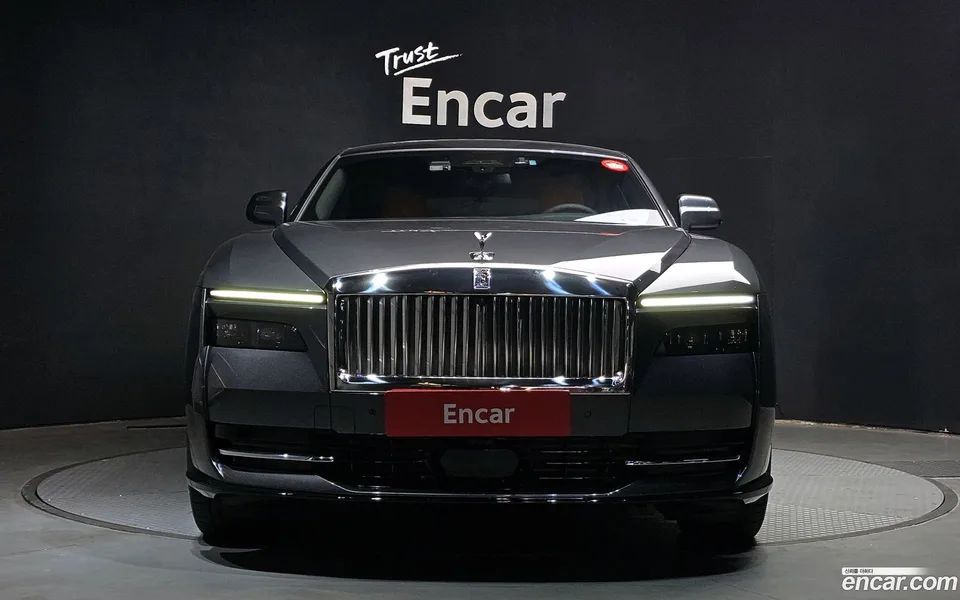 Rolls-Royce Spectre 2024 — миниатюра 3