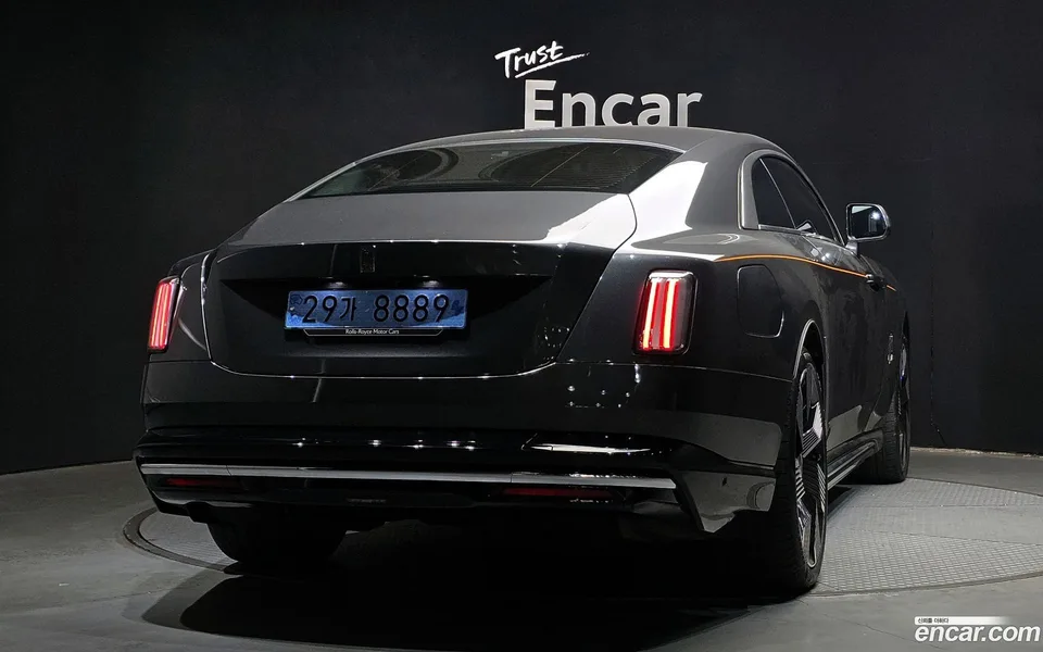 Rolls-Royce Spectre 2024 — миниатюра 2
