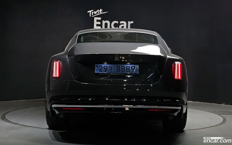 Rolls-Royce Spectre 2024 — миниатюра 4
