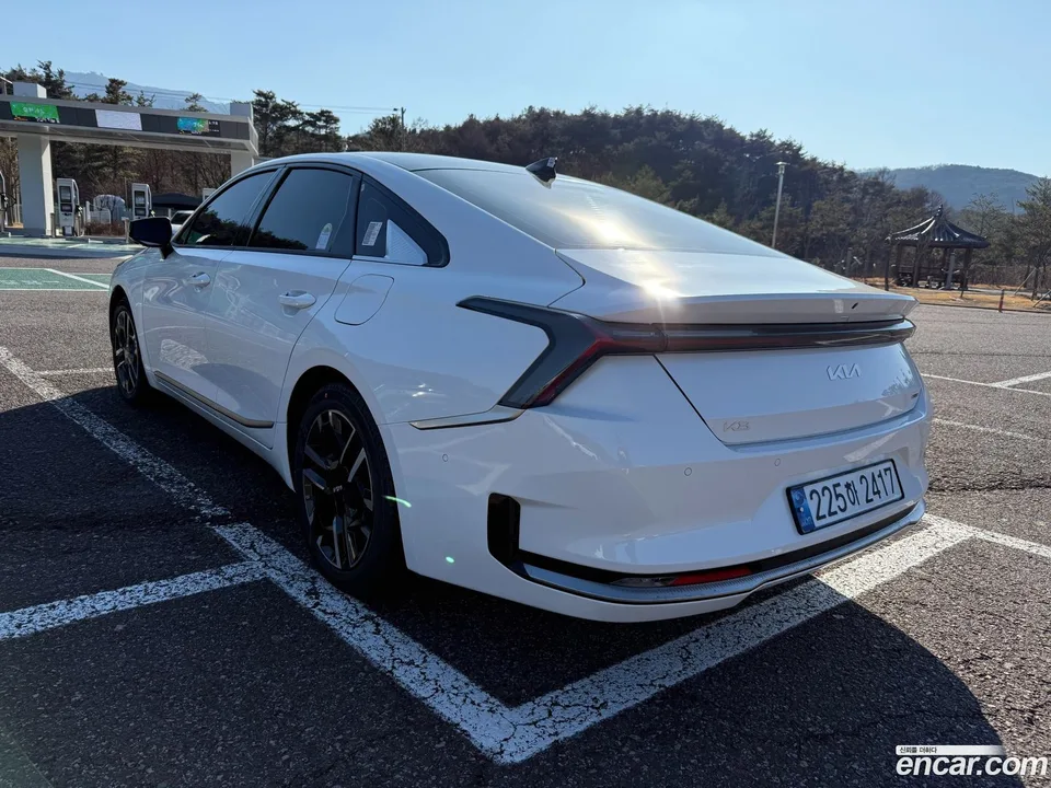 Kia K8 Hybrid 2025 — миниатюра 5