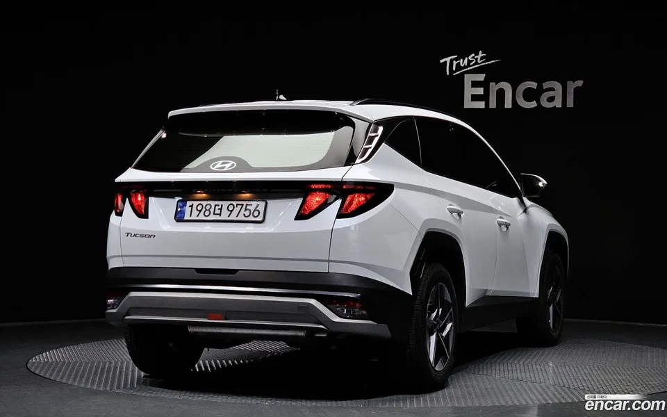 Hyundai Tucson Hybrid NX4 HEV 1.6 2WD 2024 — миниатюра 2