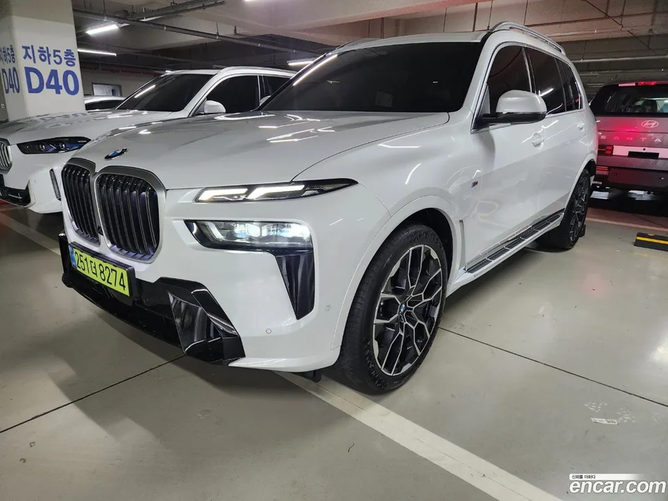 BMW X7 xDrive 40i M 6 2025 — миниатюра 3