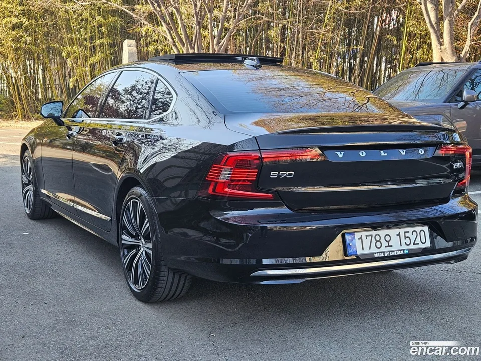 Volvo S90 B5 2022 — миниатюра 4