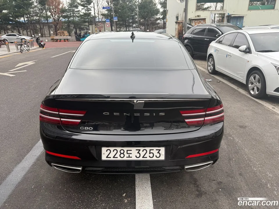 Genesis G80 2.5 2WD 2023 — миниатюра 5
