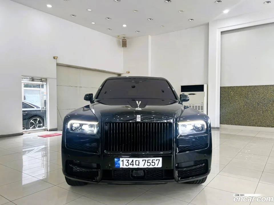 Rolls-Royce Cullinan 6.7 V12 2023 — миниатюра 3