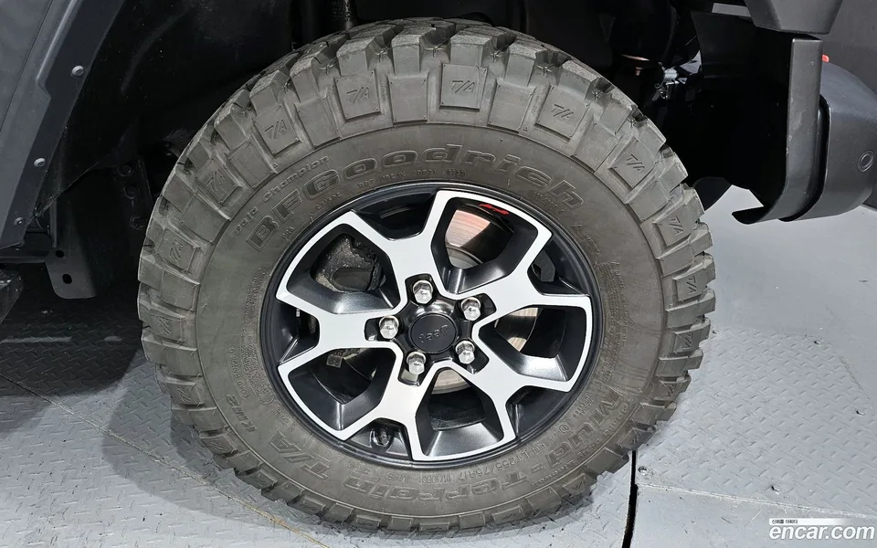 Jeep Wrangler 2.0 4 2023 — миниатюра 5