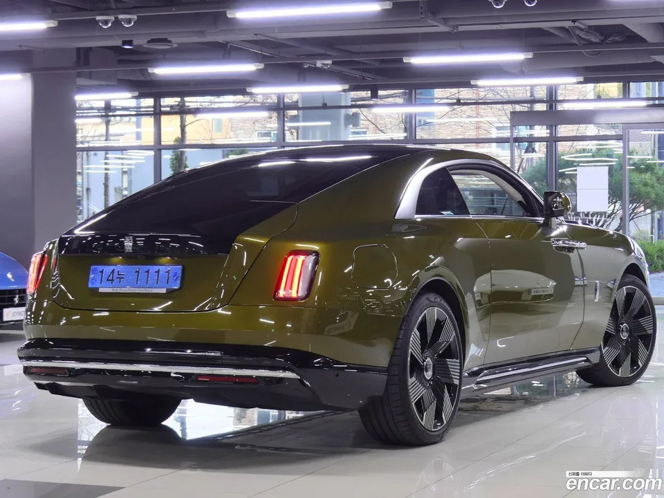 Rolls-Royce Spectre 2024 — миниатюра 2