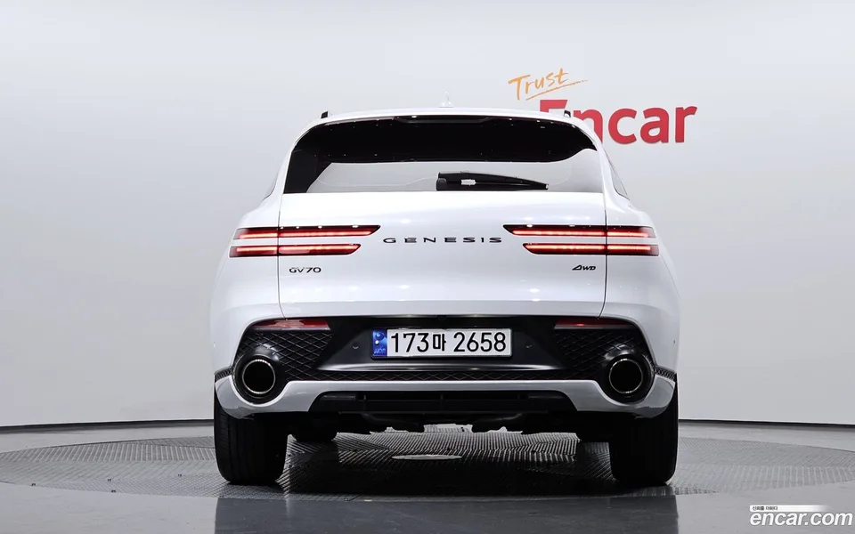 Genesis GV70 2.5T AWD 2023 — миниатюра 4