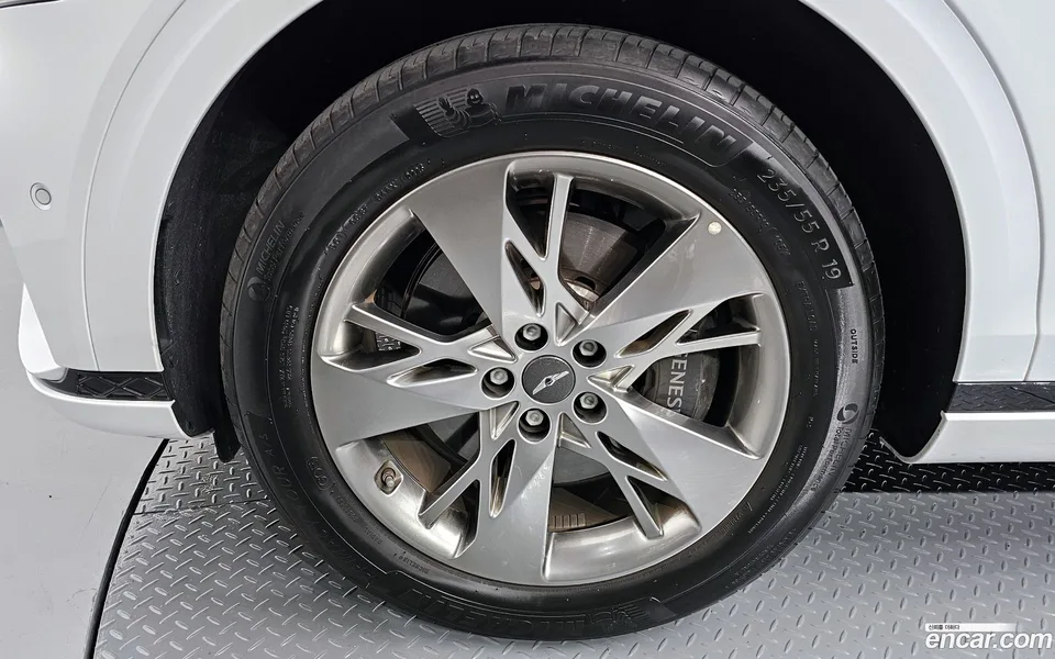 Genesis GV70 2.5T AWD 2023 — миниатюра 5
