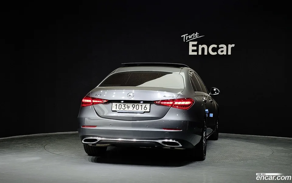 Mercedes-Benz C-Class C300 4MATIC 2023 — миниатюра 4