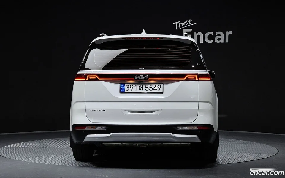 Kia Carnival 9 2023 — миниатюра 4