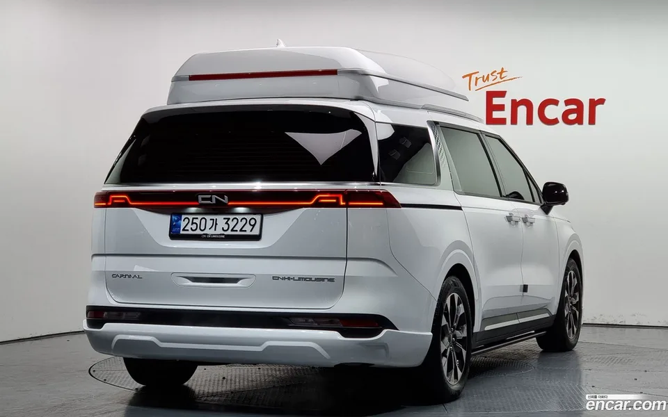 Kia Carnival 9 () 2023 — миниатюра 2