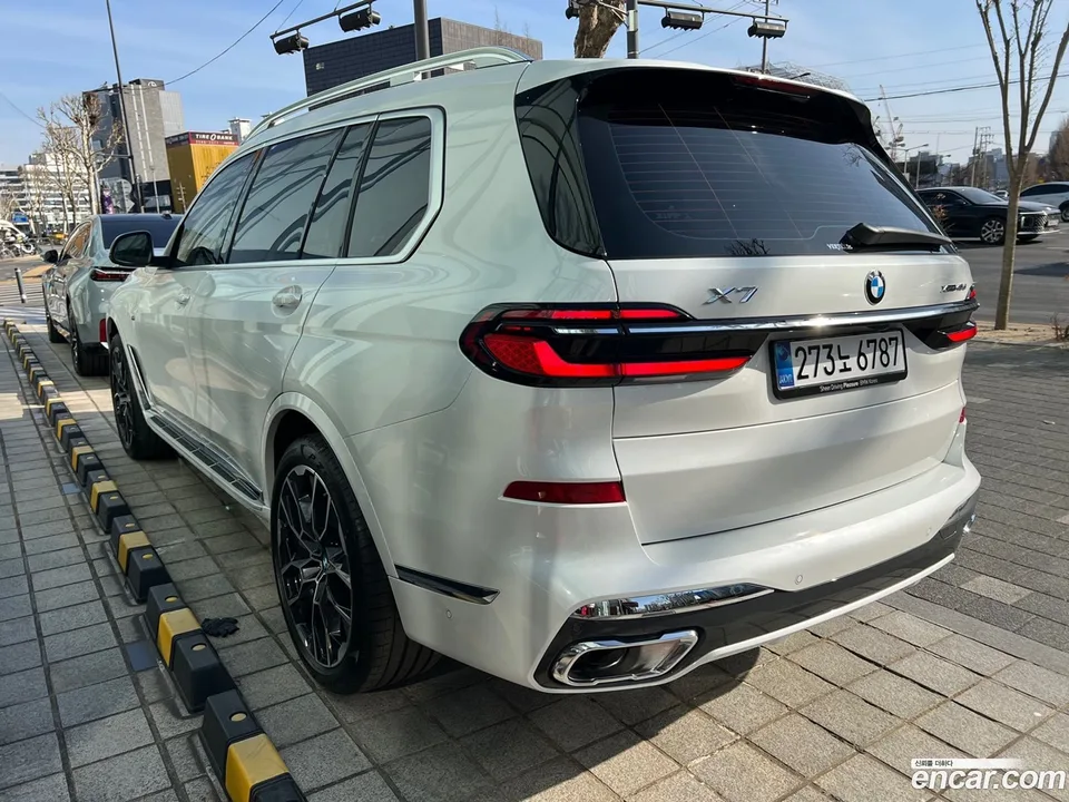 BMW X7 xDrive 40d M 6 2025 — миниатюра 5