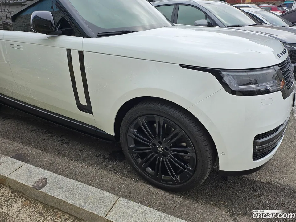 Land Rover Range Rover D350 AB LWB 2025 — миниатюра 5