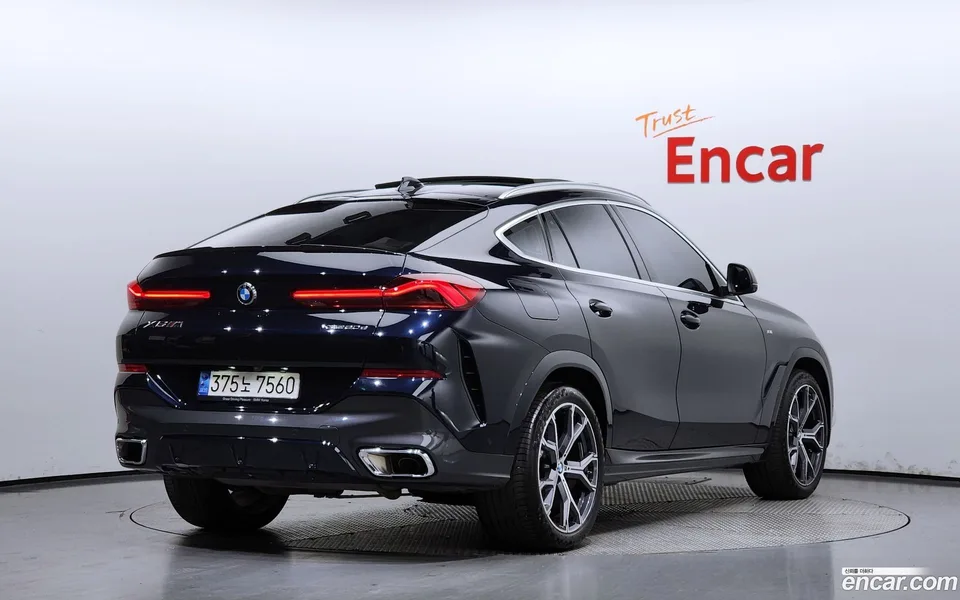 BMW X6 xDrive30d M 2023 — миниатюра 2