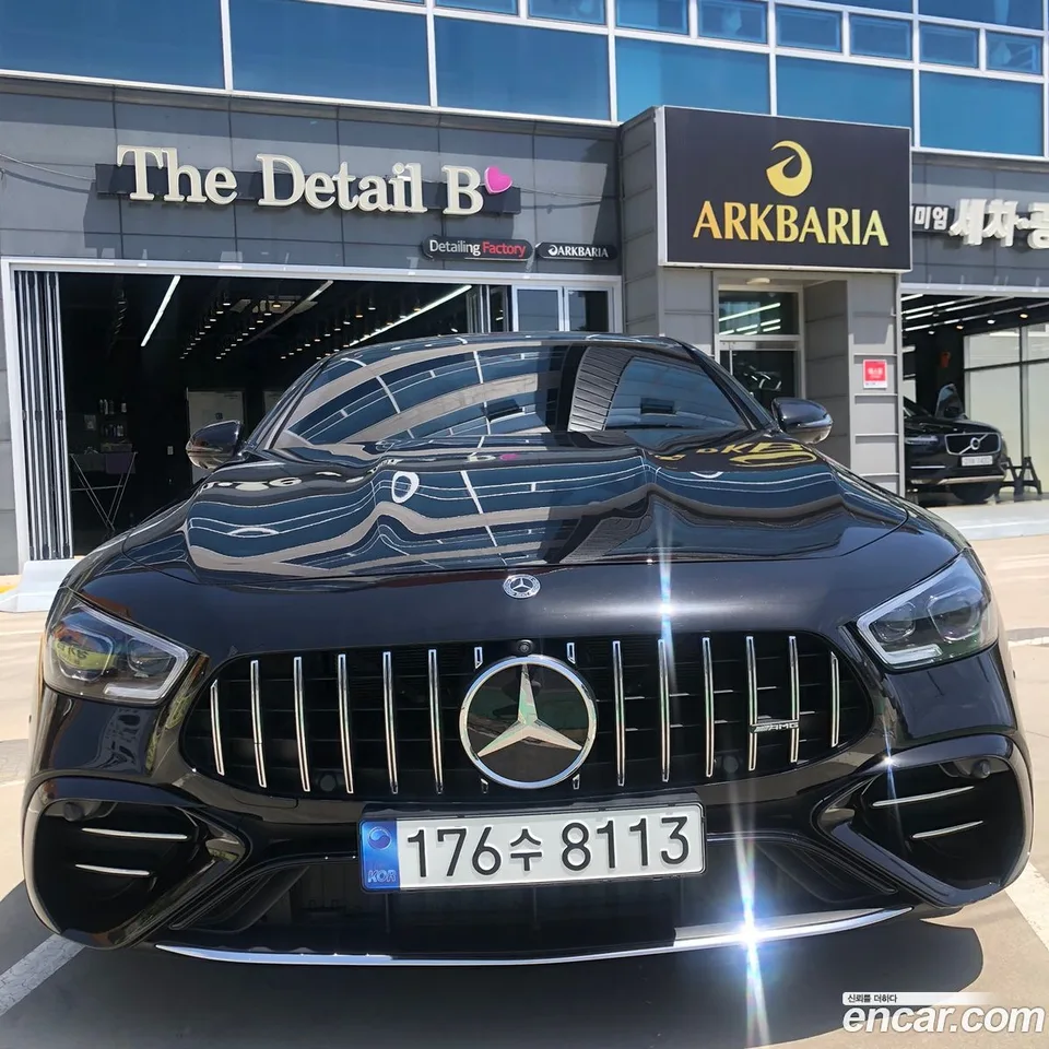 Mercedes-Benz AMG GT 4 43 4MATIC+ 2022 — фото 1, купить с доставкой в Москву