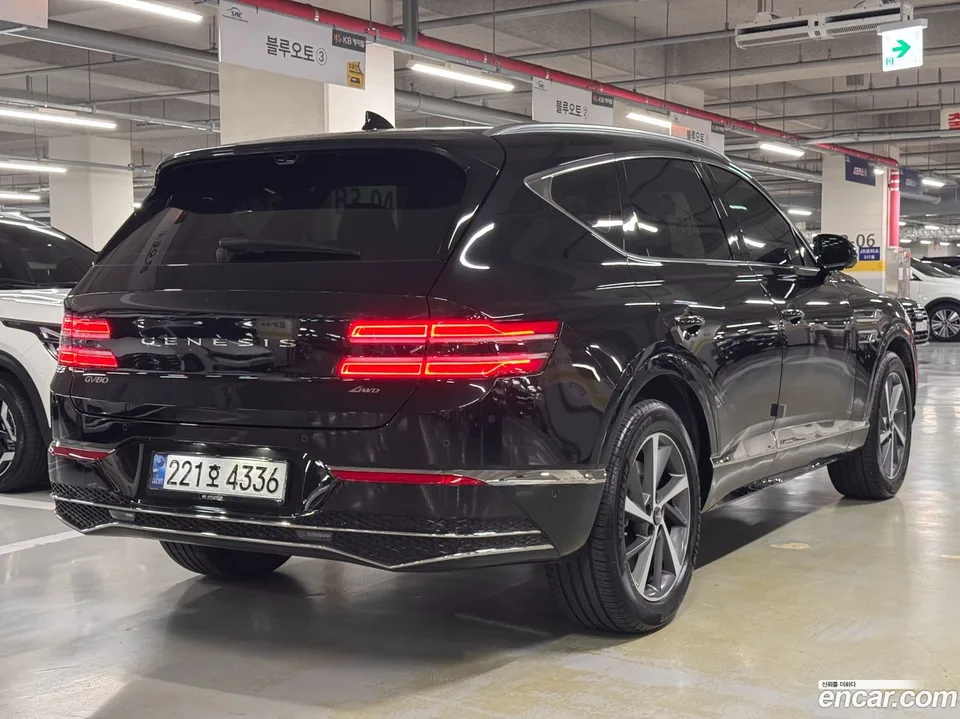 Genesis GV80 2.5T AWD 2023 — миниатюра 4