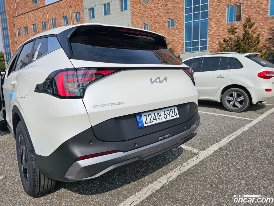 Kia Sportage 1.6 2WD 2025 — миниатюра 2