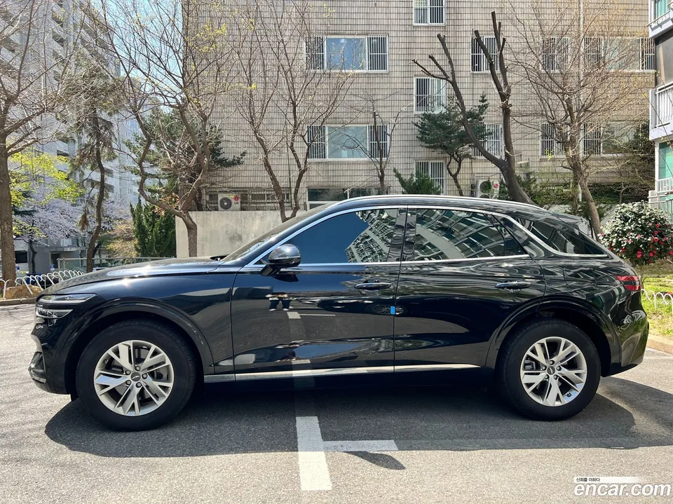 Genesis GV70 2.5T 2WD 2022 — миниатюра 3
