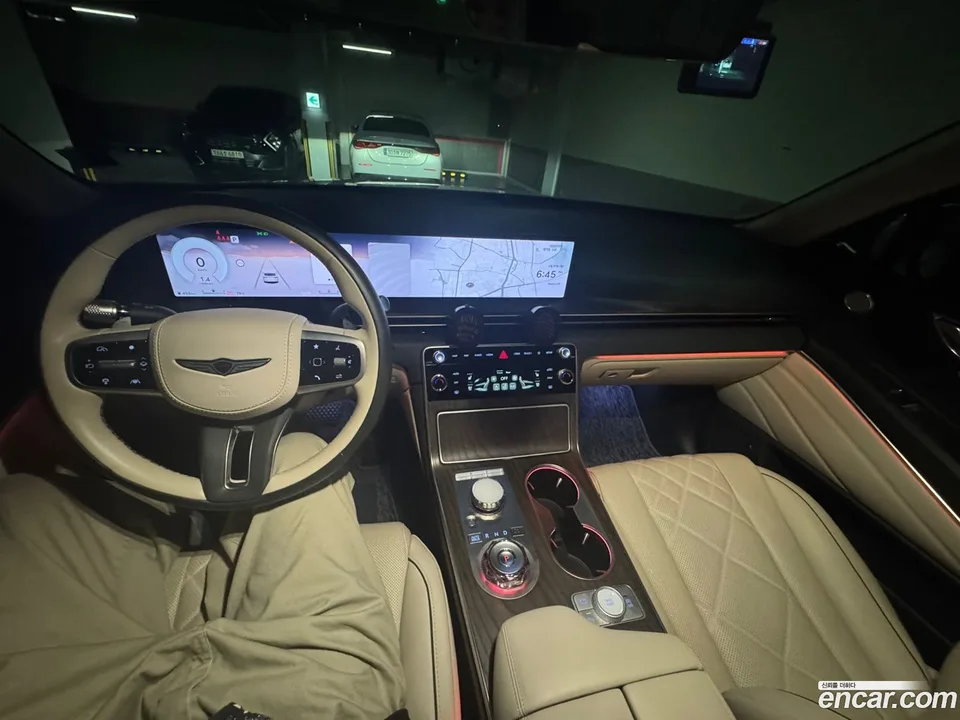 Genesis GV80 2.5T 2WD 2023 — миниатюра 4