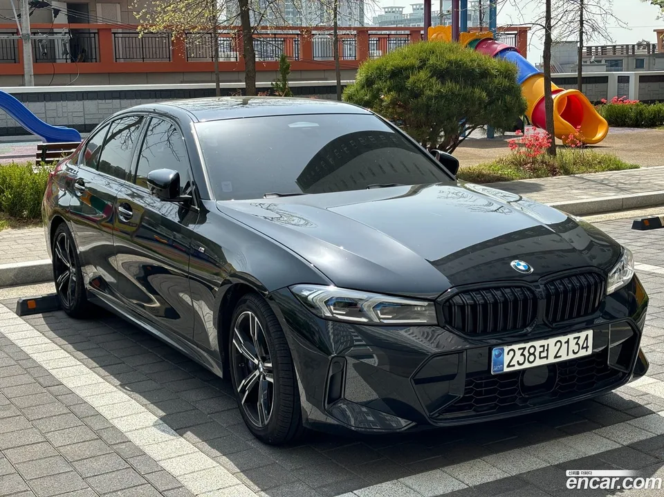 BMW 3 Series 320i M 2023 — миниатюра 3