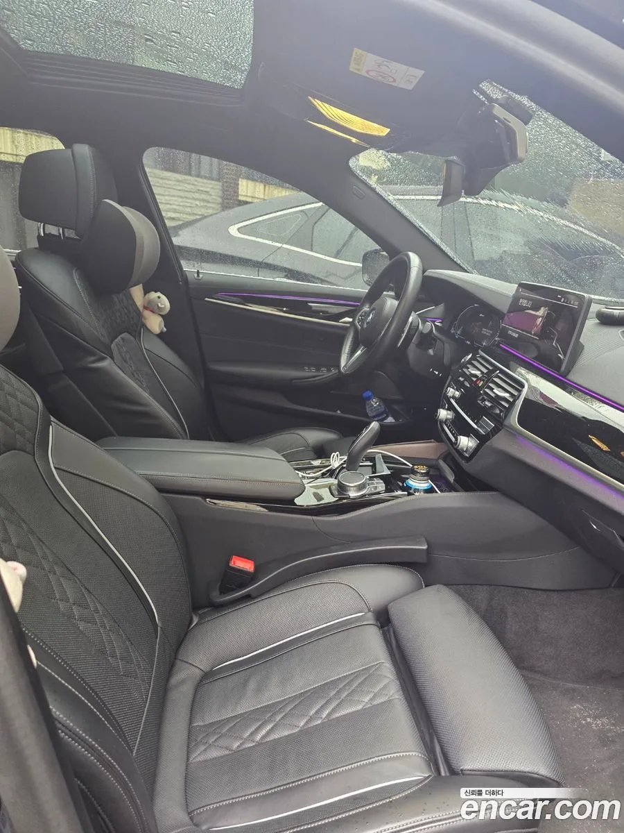 BMW 5 Series 530e M 2022 — миниатюра 5