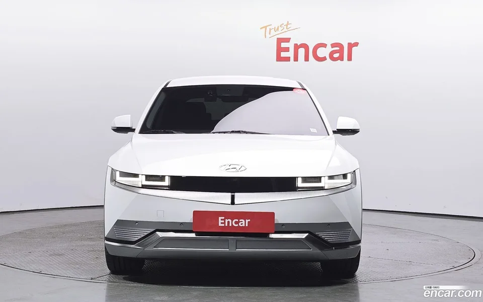 Hyundai Ioniq 5 2022 — миниатюра 3