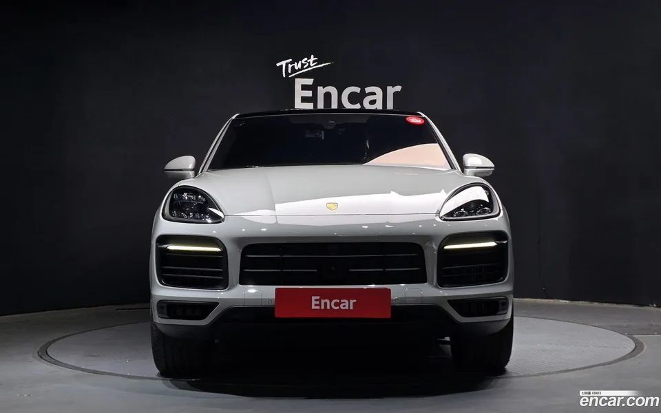 Porsche Cayenne 3.0 2023 — миниатюра 3