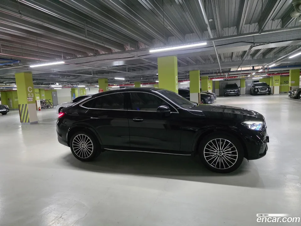 Mercedes-Benz GLC-Class GLC300 4MATIC 2023 — миниатюра 4
