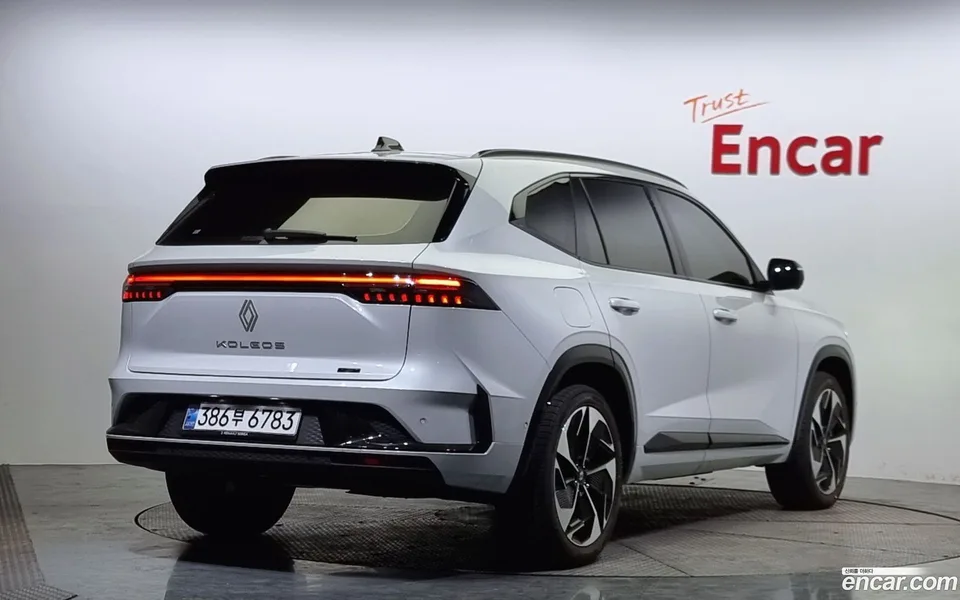Renault Samsung Grand Koleos 1.5 E-TECH 2WD 2024 — миниатюра 2