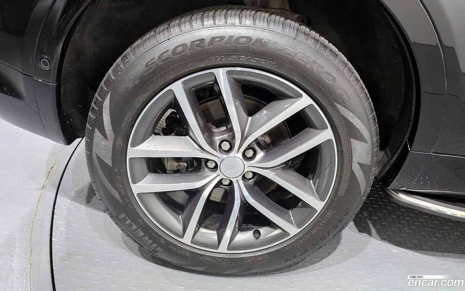 Land Rover Discovery Sport P250 SE 2024 — миниатюра 5