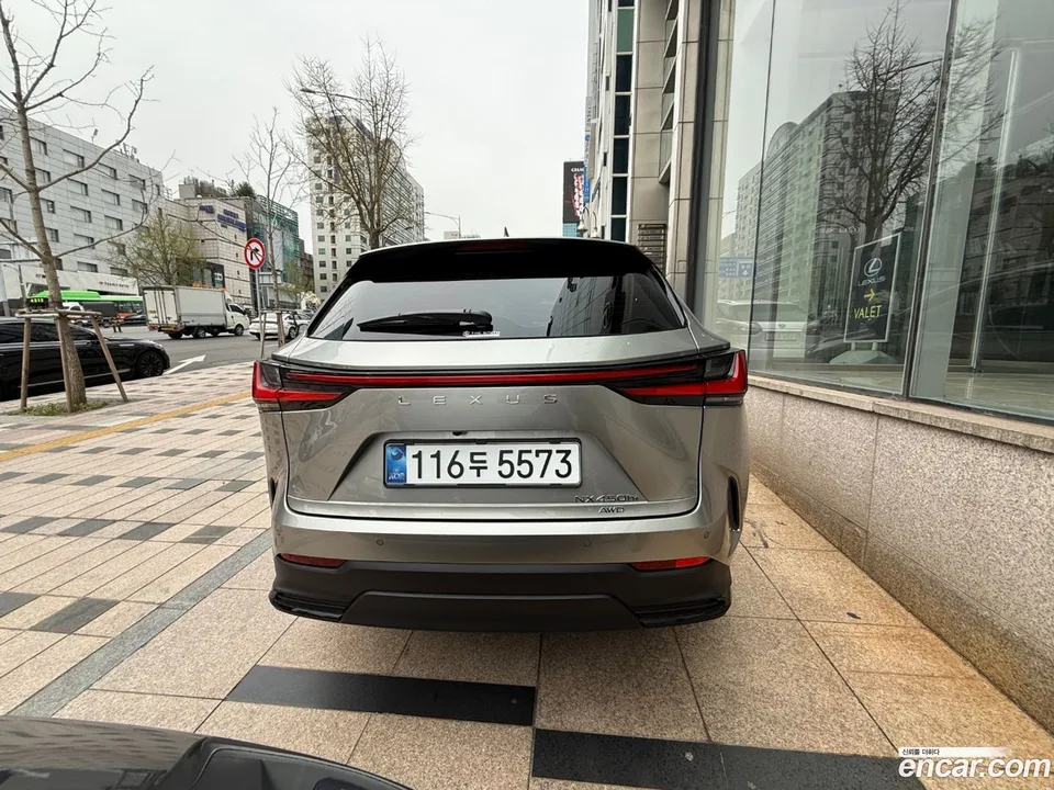 Lexus NX 450h+ 2025 — миниатюра 4