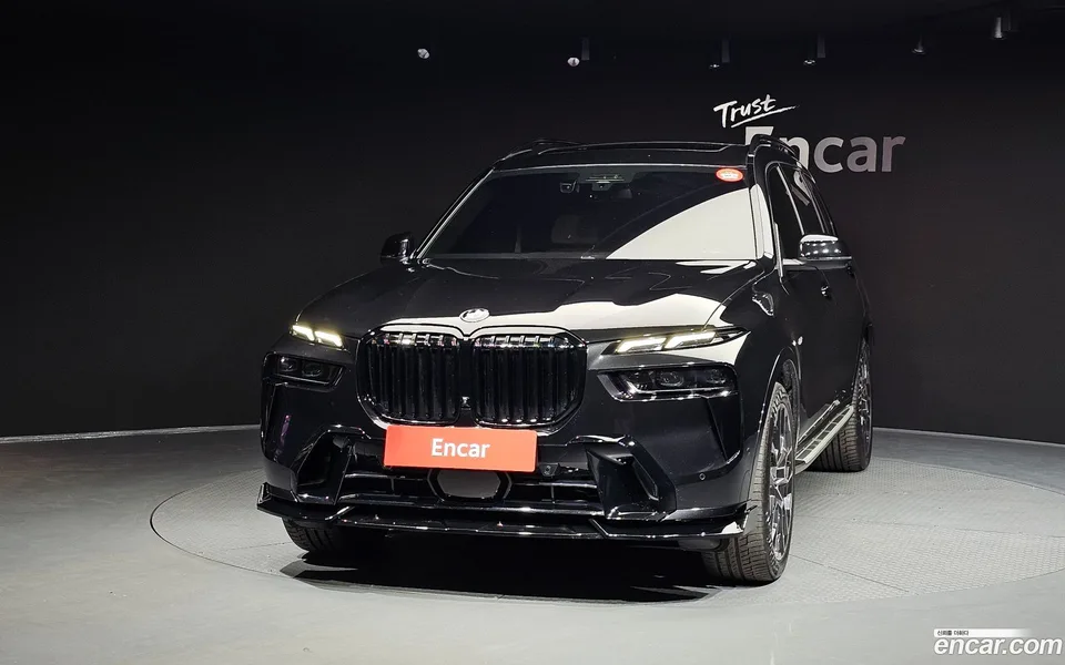 BMW X7 xDrive 40d M 6 2023 — миниатюра 3