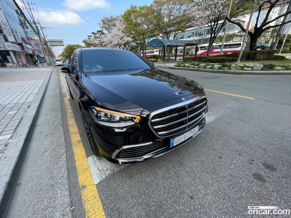 Mercedes-Benz S-Class (W223) S450L 4MATIC 2025 — фото 1, купить с доставкой в Москву