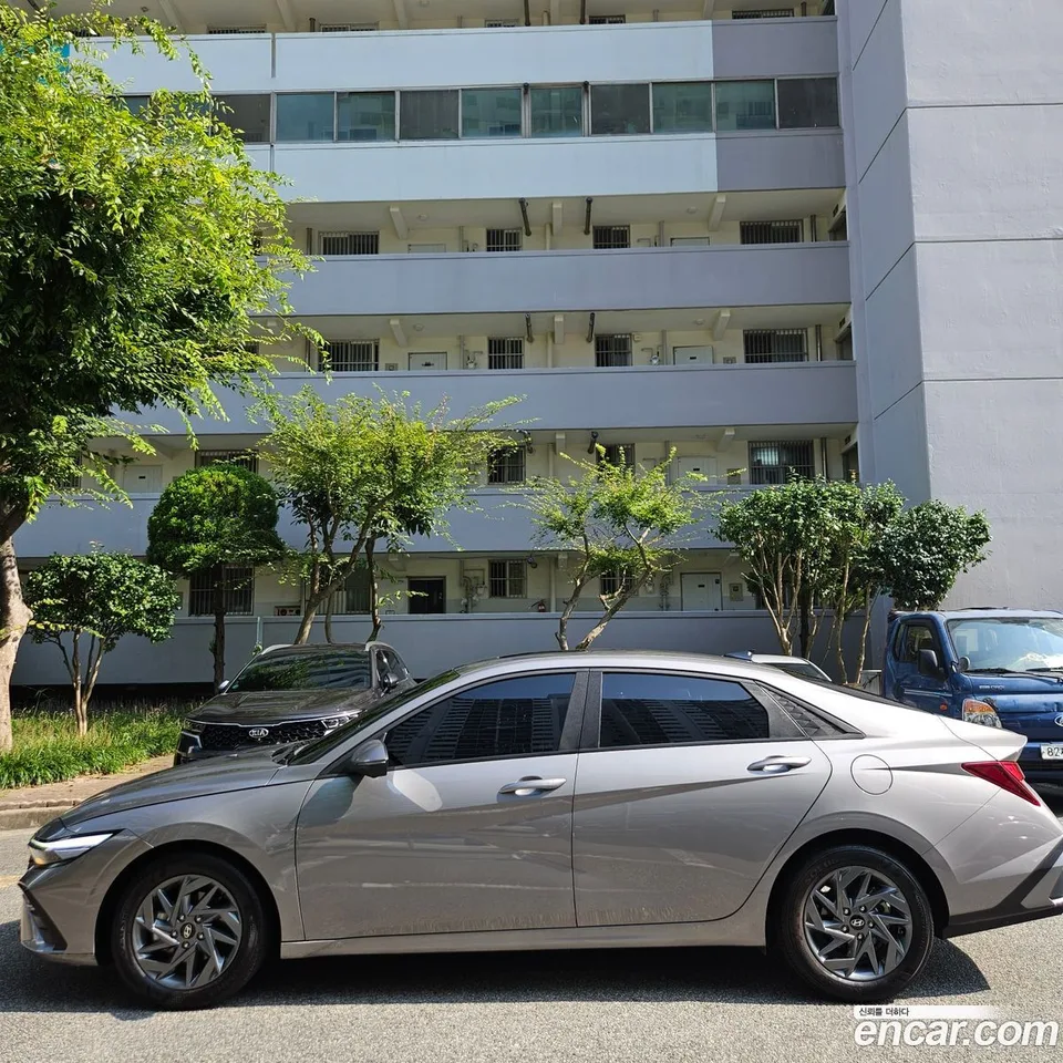 Hyundai Avante CN7 1.6 2023 — миниатюра 5