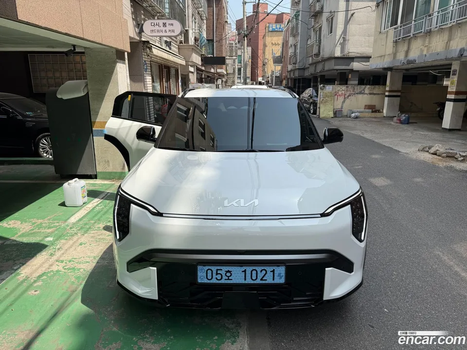 Kia EV3 2WD 2025 — миниатюра 3