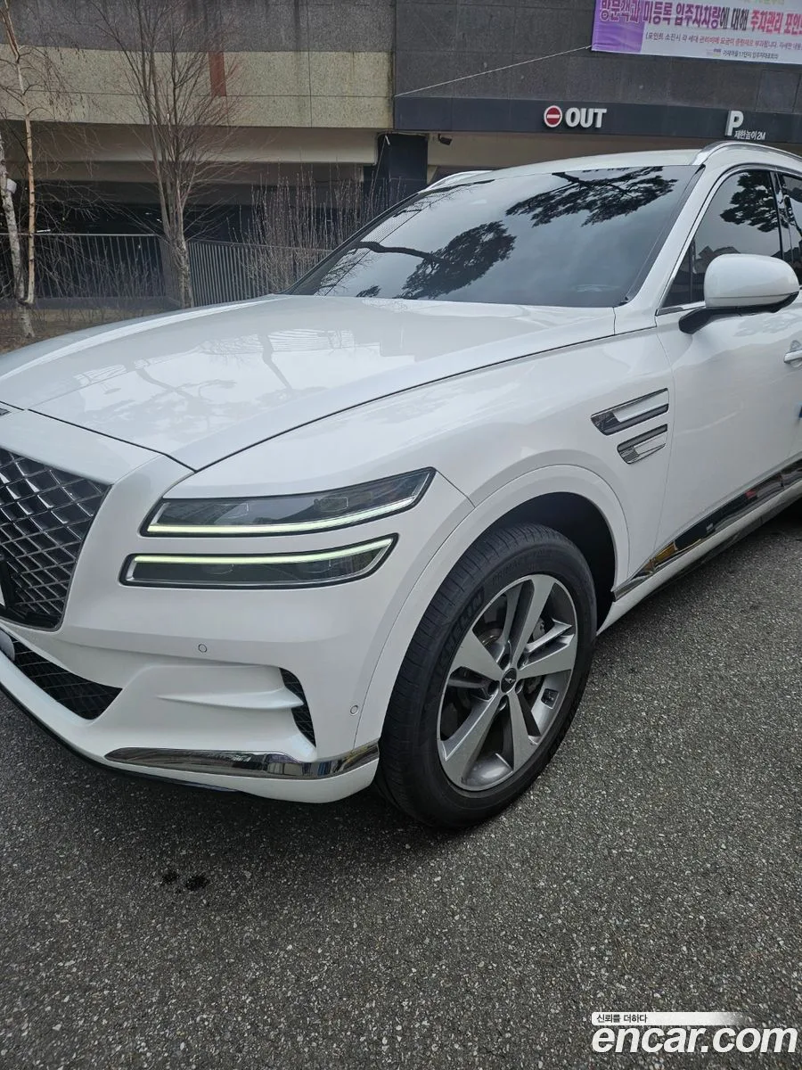Genesis GV80 2.5T AWD 2023 — миниатюра 2