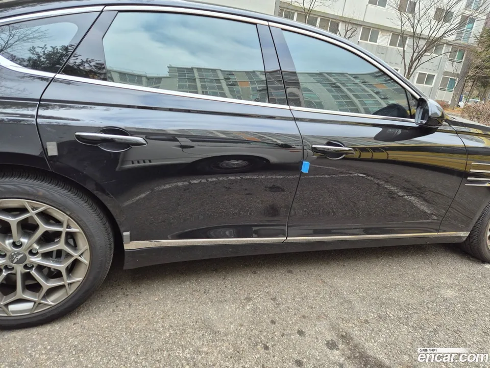 Genesis G80 2.5 2WD 2023 — миниатюра 3
