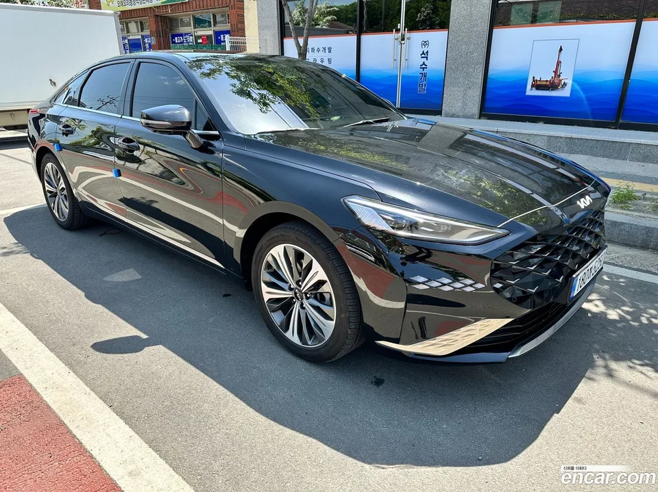 Kia K8 Hybrid 2022 — миниатюра 3